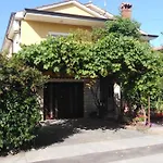 Family Juricic Апартаменты *